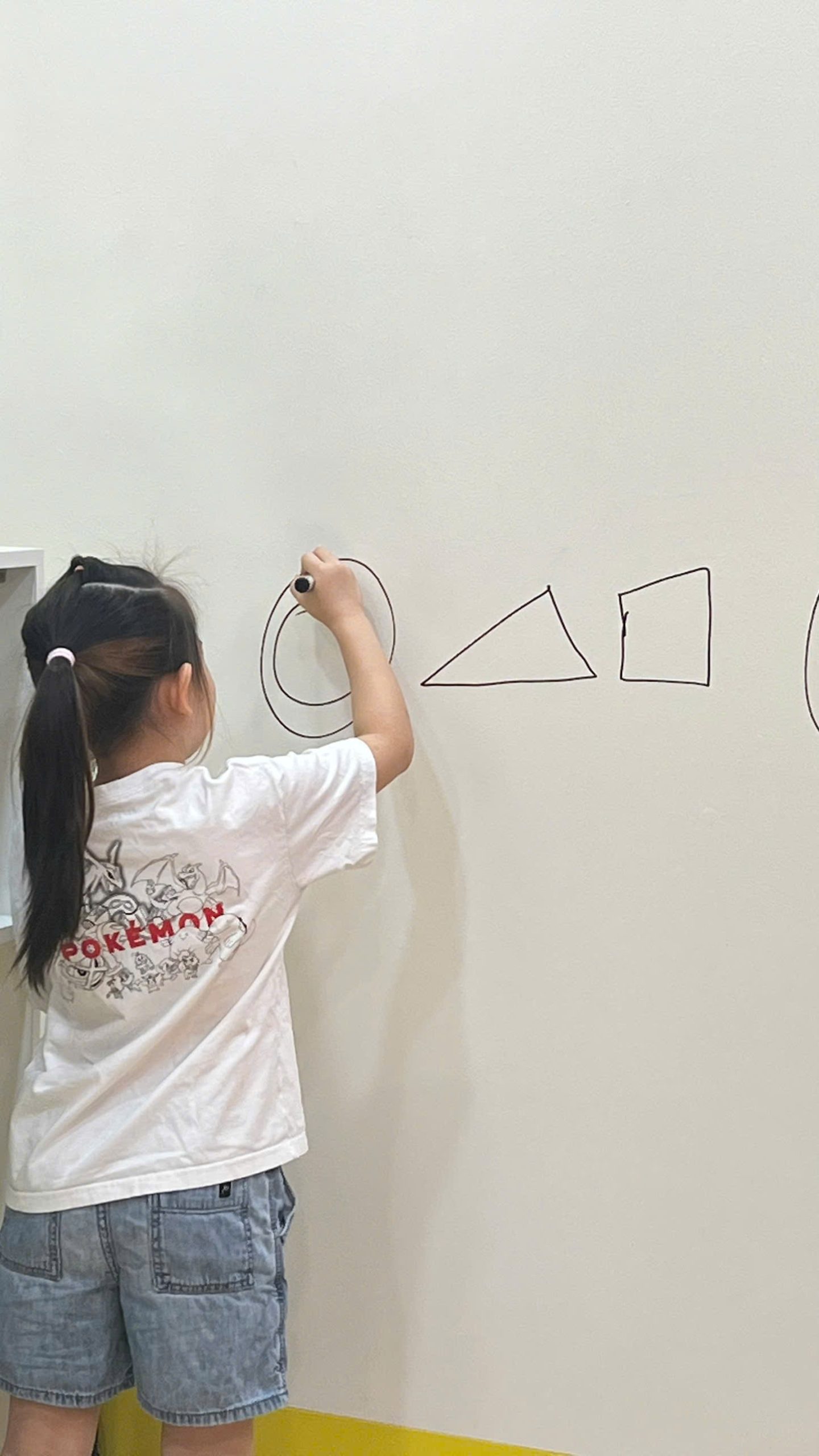 Duo Đến Với Lớp Mỹ Thuật 01