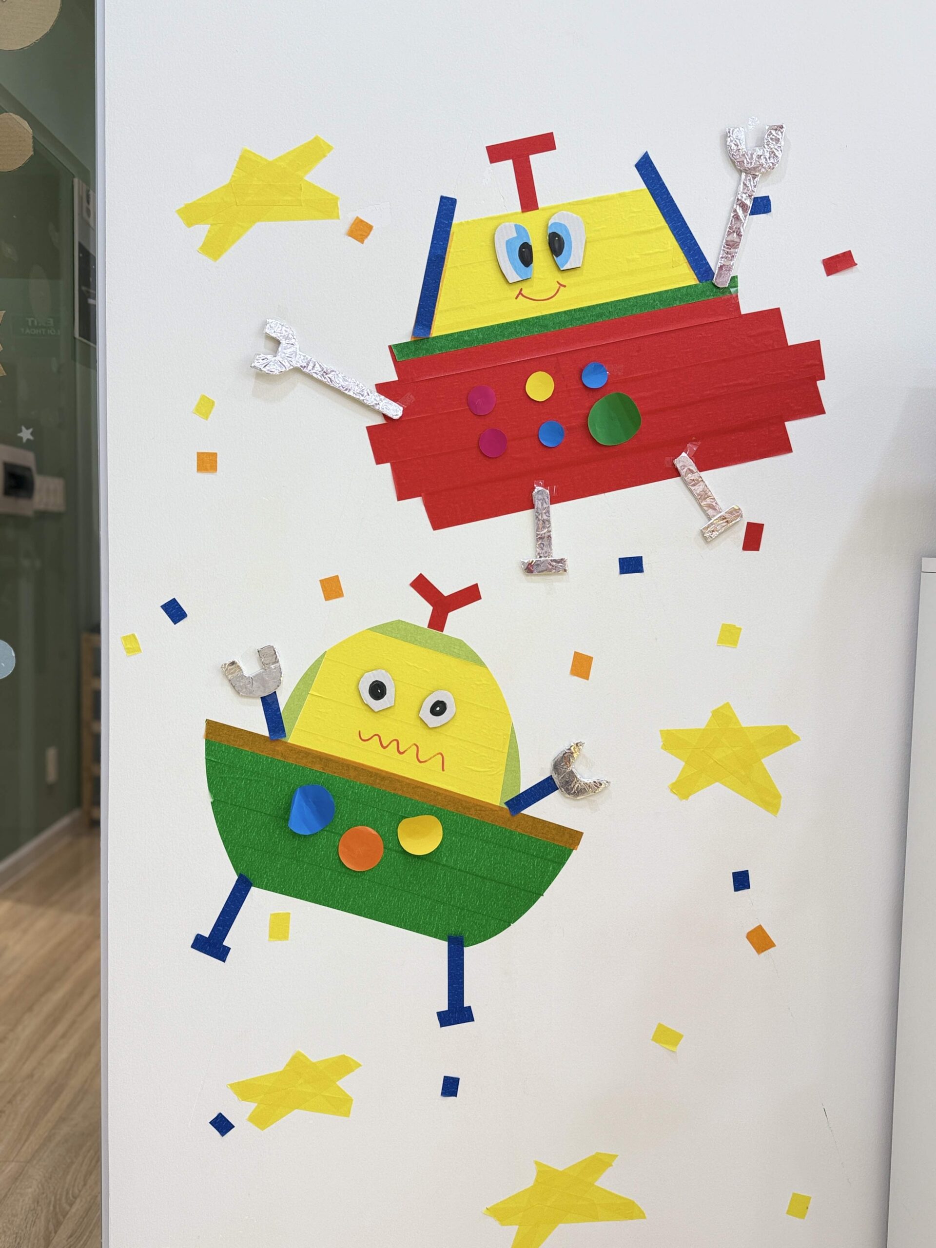 Robot Vào Lớp Học Noljak Vincom Lê Văn Việt Quận 9