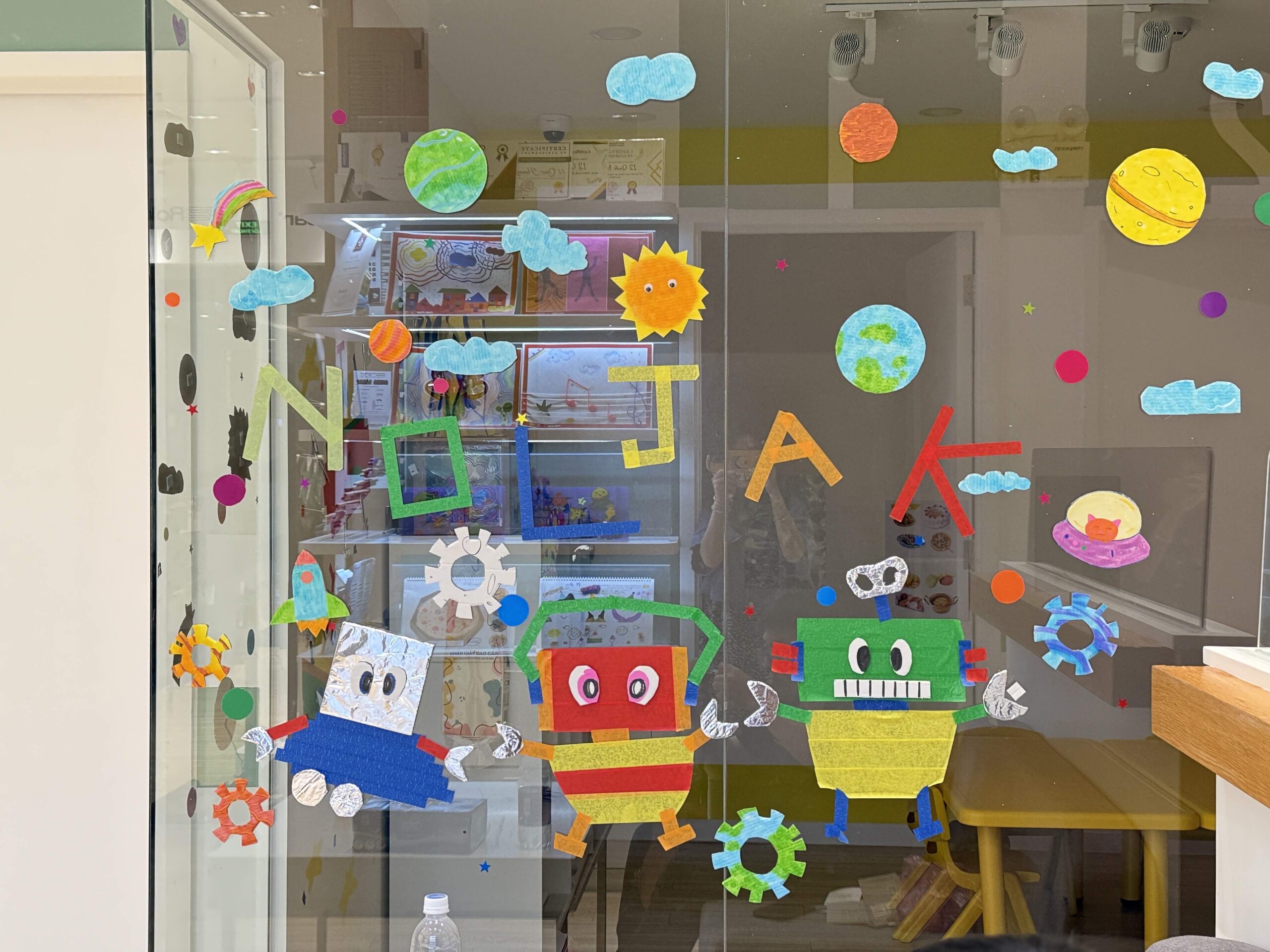 Robot Vào Lớp Học Noljak Vincom Lê Văn Việt Quận 9