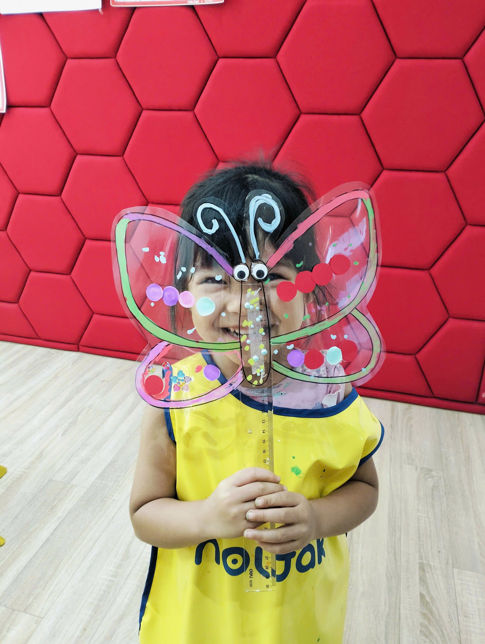 CÁnh BƯỚm LẤp LÁnh 🌟