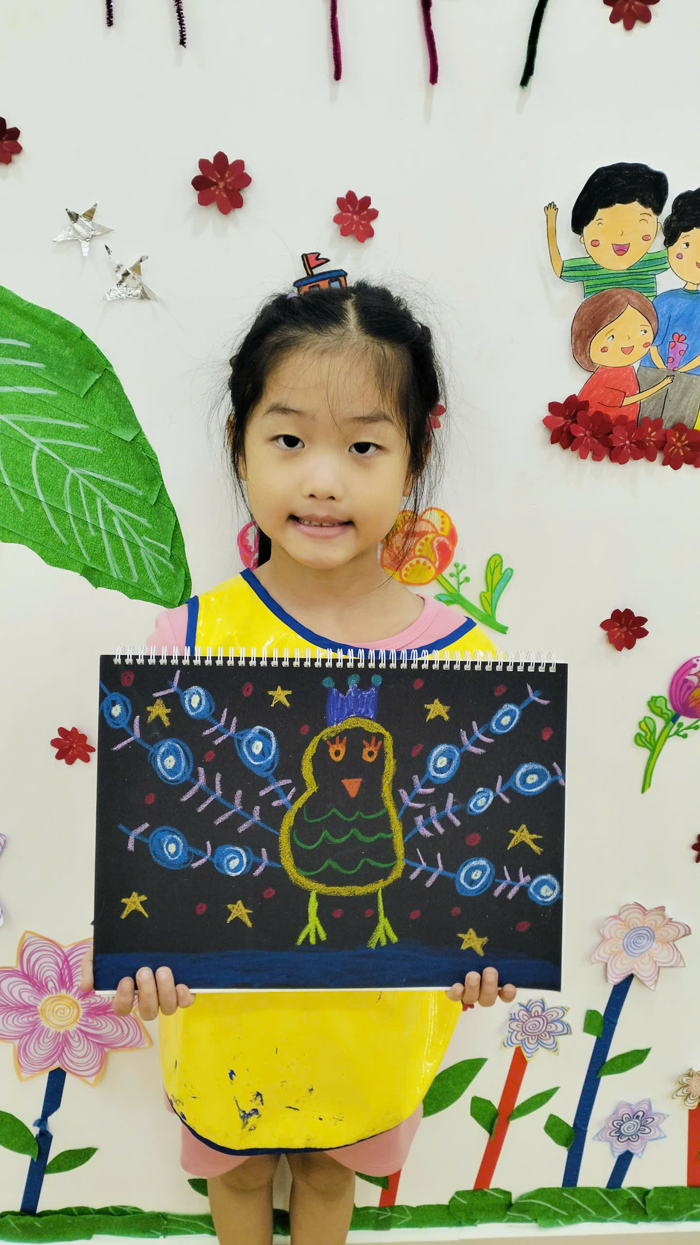 ĐuÔi CÔng VÀ NhỮng MẢng MÀu LẤp LÁnh 🦚