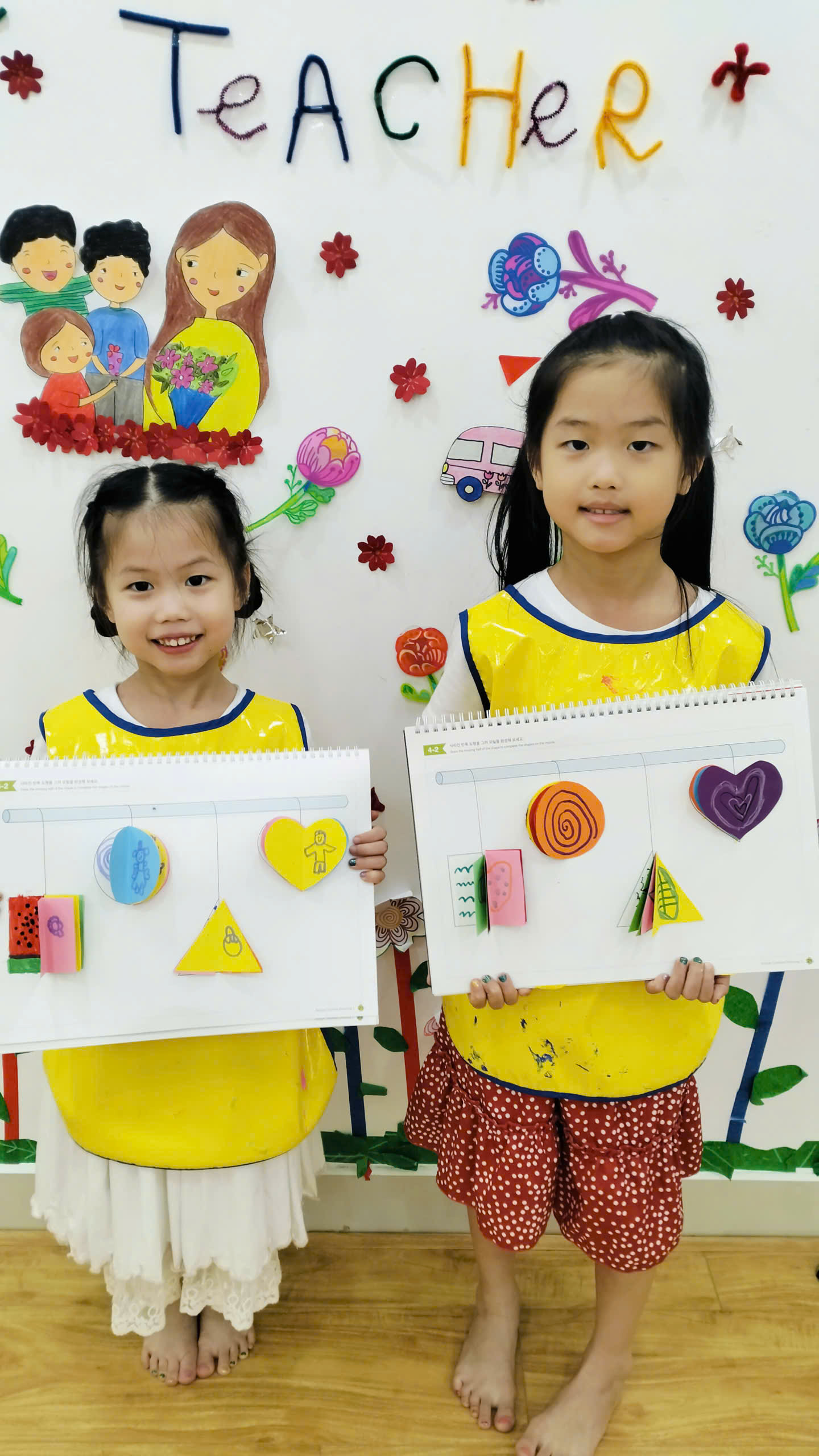 CÂu ChuyỆn TỪ GiẤy MÀu 💗