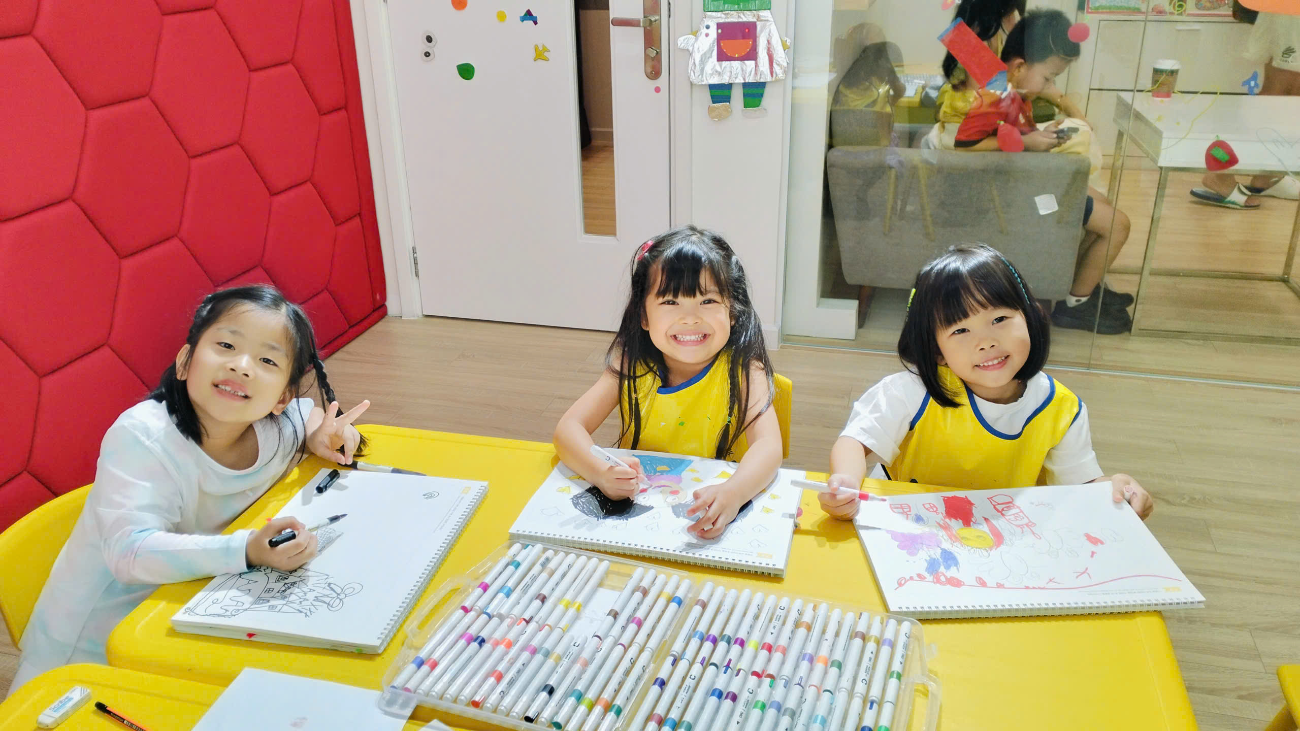 KhuÔn MẶt Em Qua NÉt VẼ NghỆ ThuẬt 🌞