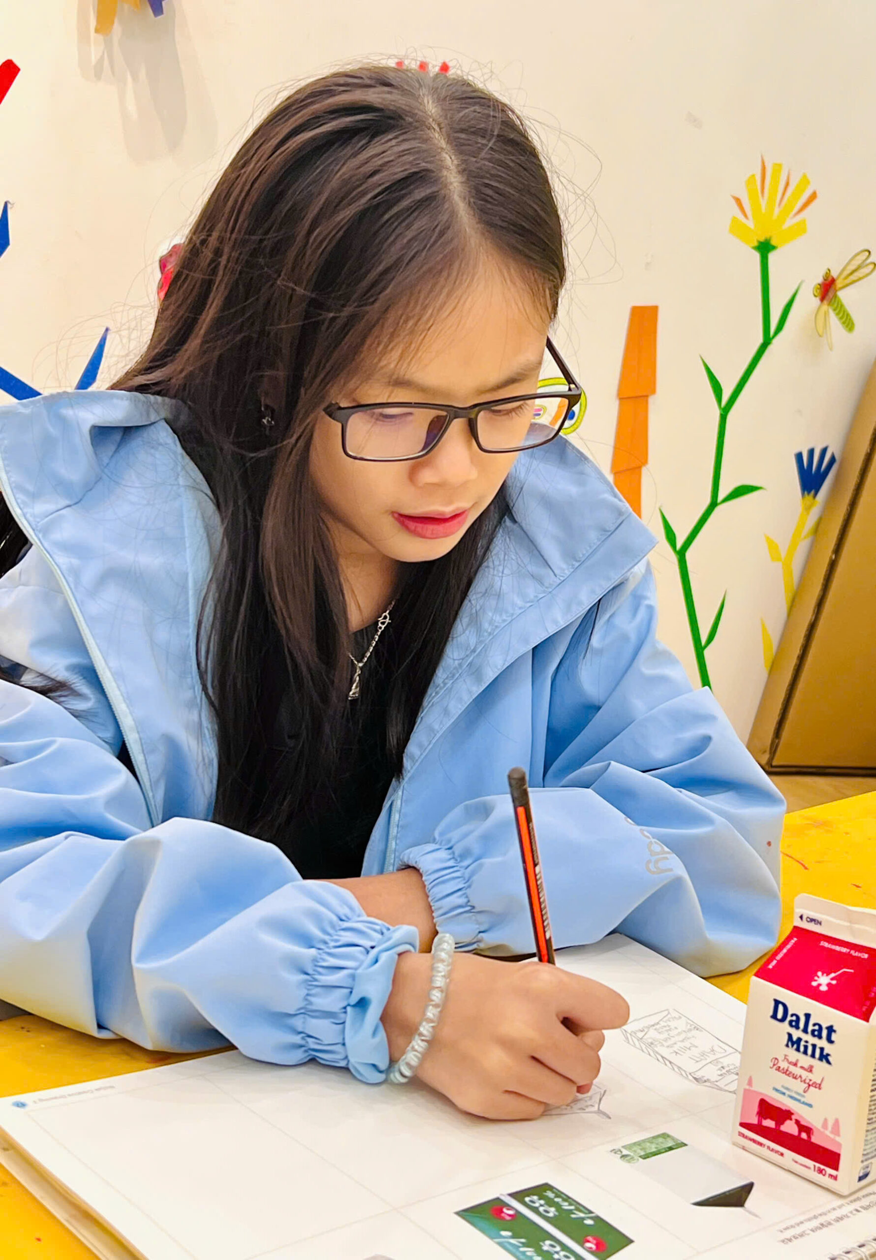 Q7 T7 17h15 Mẫn Sữa