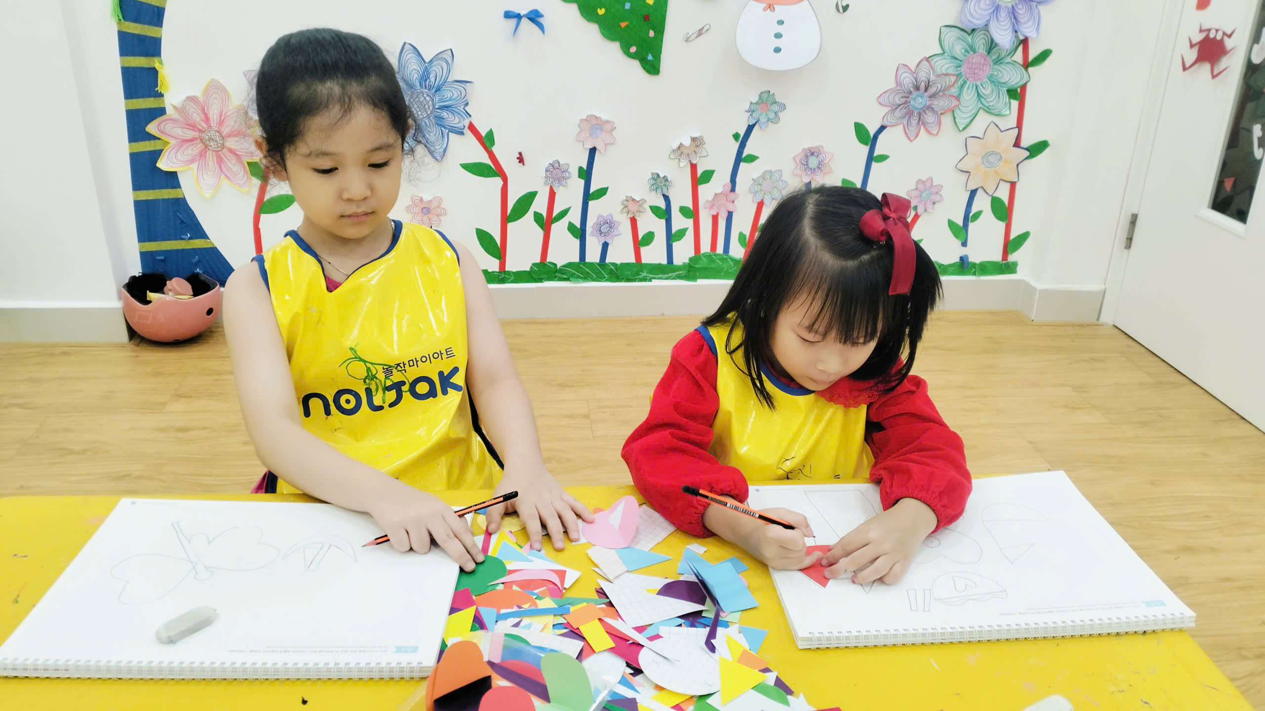 ✂️ GhÉp HÌnh SÁng TẠo – KỂ CÂu ChuyỆn BẰng HÌnh DẠng