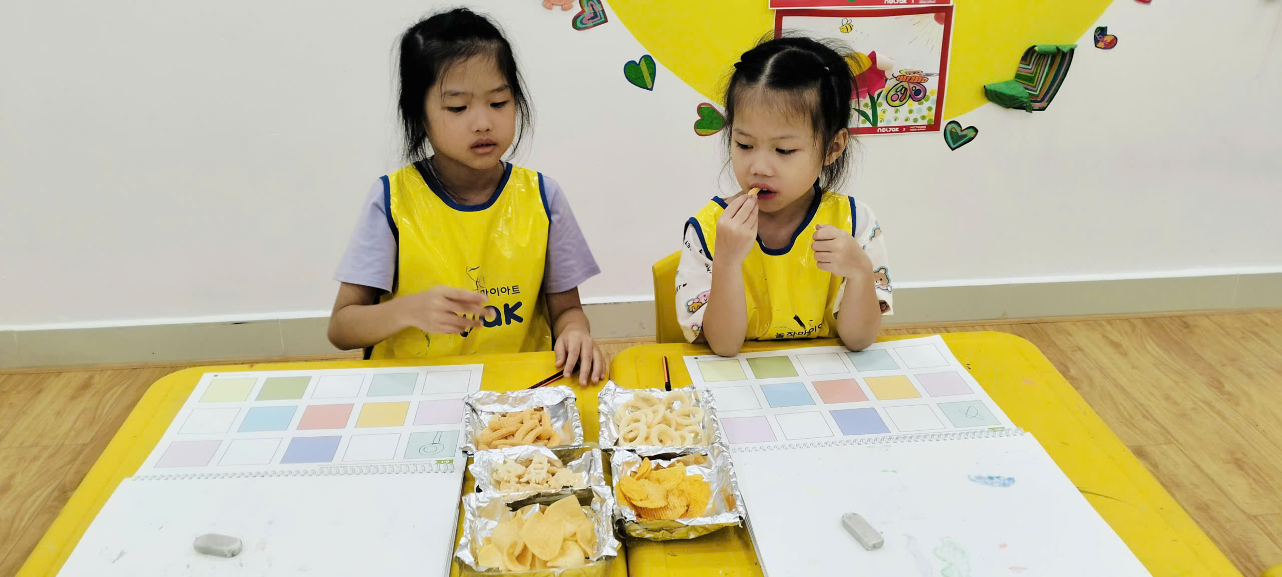 Q3 Minh Anh, Minh PhƯƠng BÁnh Snack