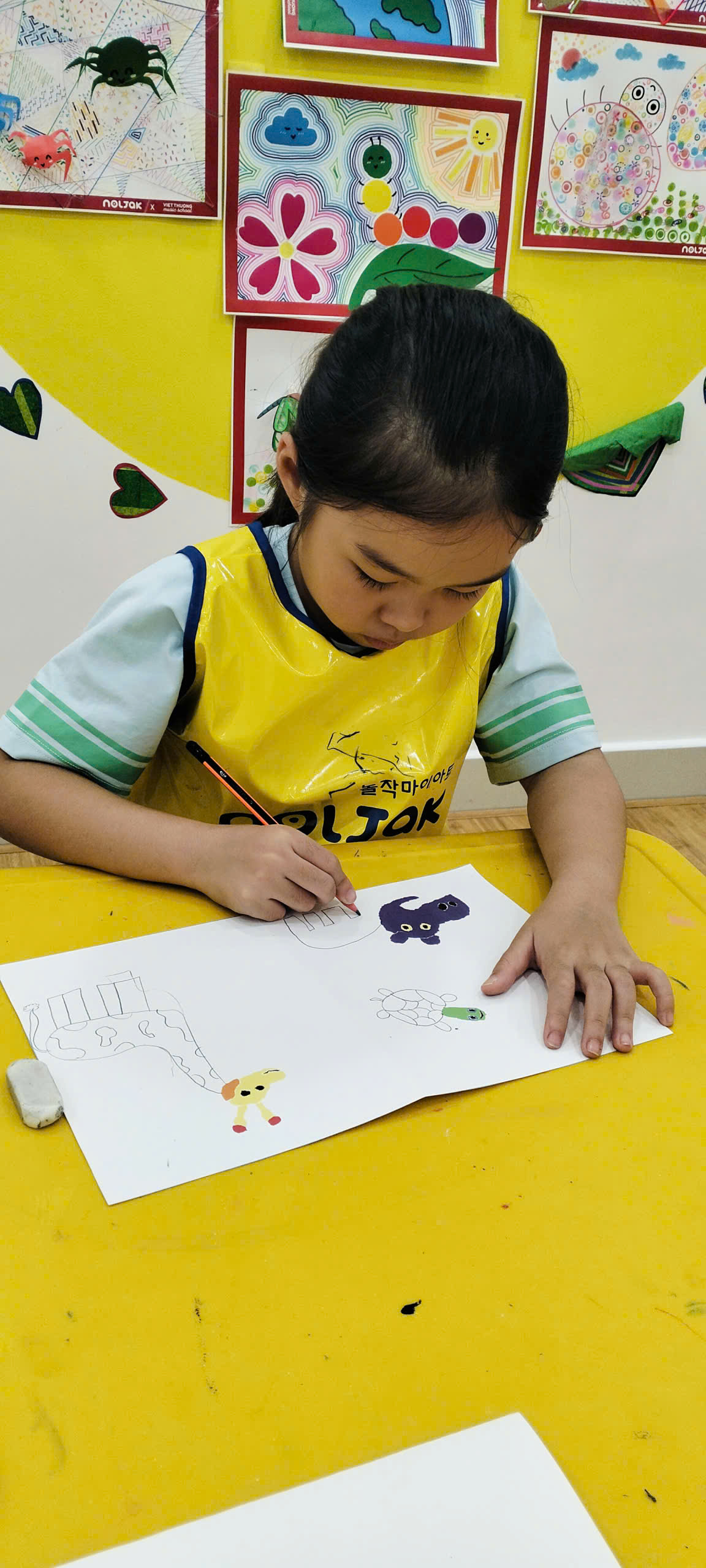 🎨 HỌa SĨ NhÍ KỂ ChuyỆn BẰng Tranh