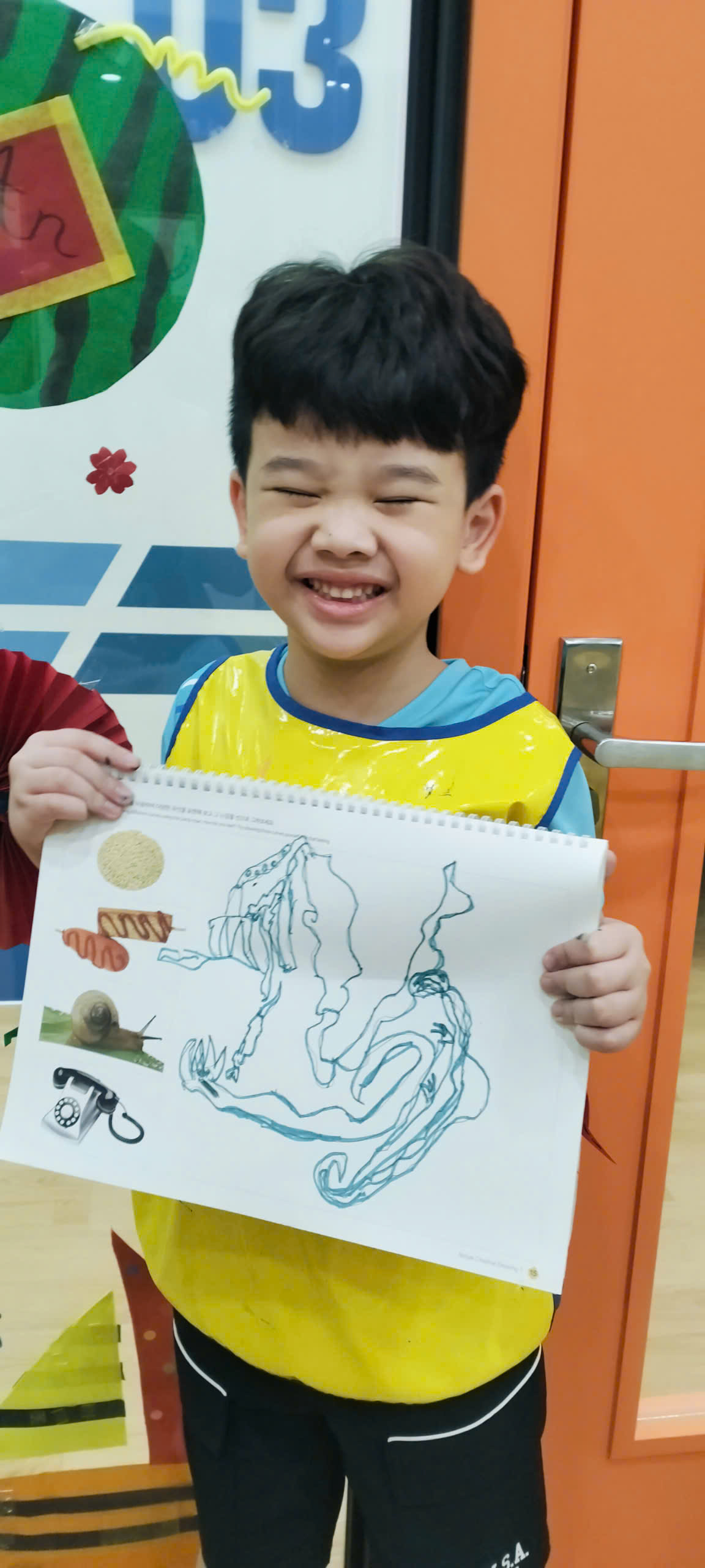 Thế Giới Mềm Mại Của đường Cong Trong Hội Họa