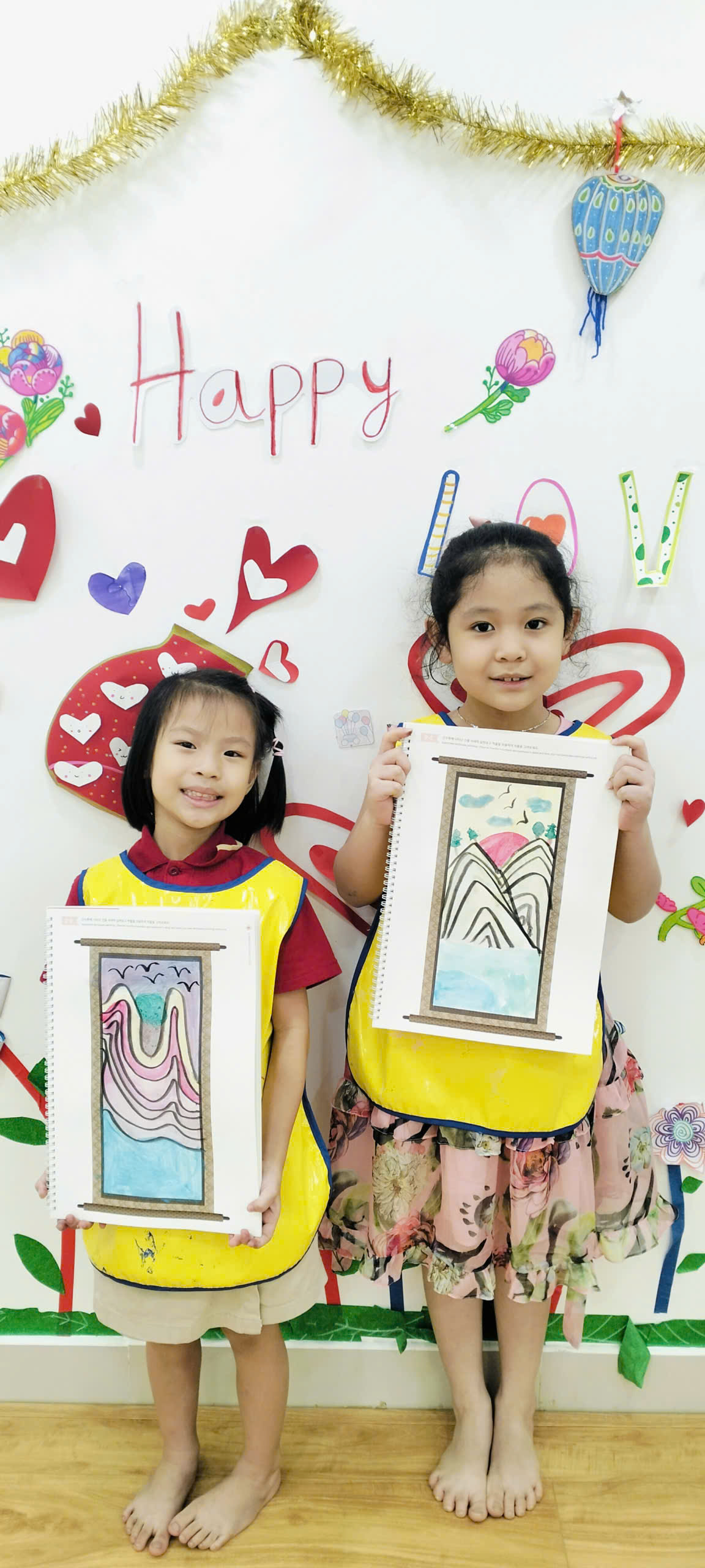 Q3 Mimi VÀ Anh NgÂn Tranh SƠn ThỦy