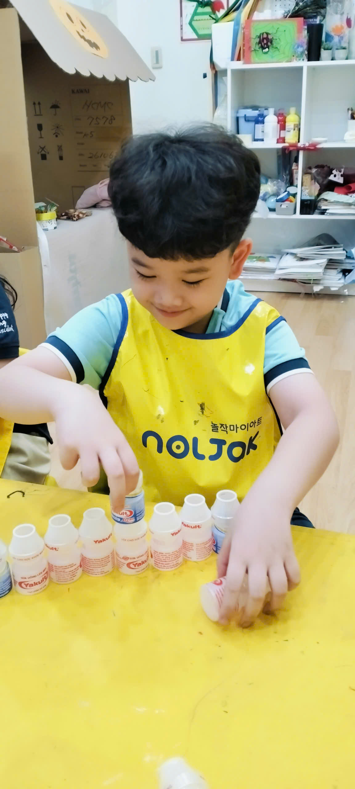 🌟 TỪ Chai Yakult NhỎ BÉ – TẠo NÊn ThẾ GiỚi SÁng TẠo 🌟