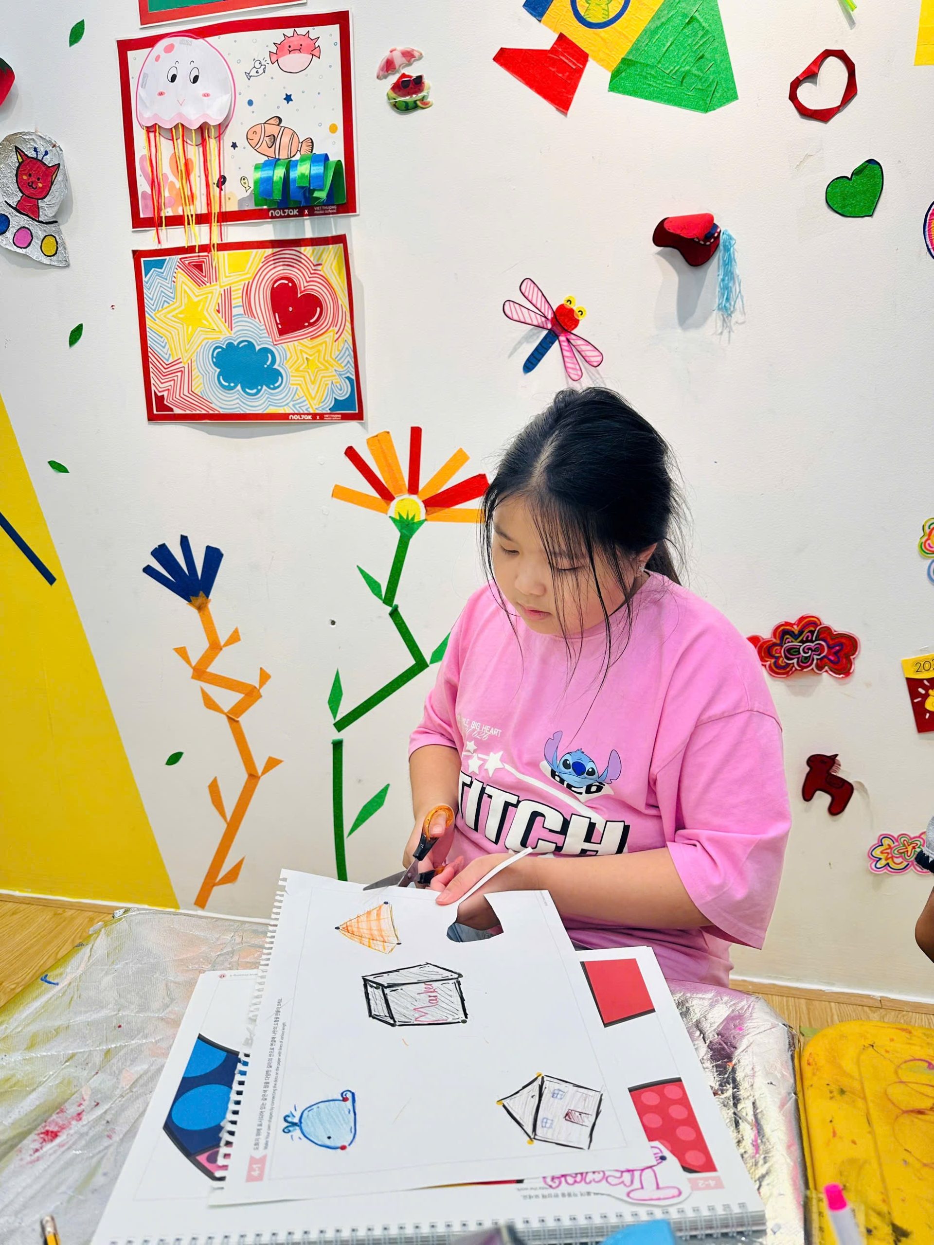 Bùng Nổ Màu Sắc Cùng Phong Cách Pop Art