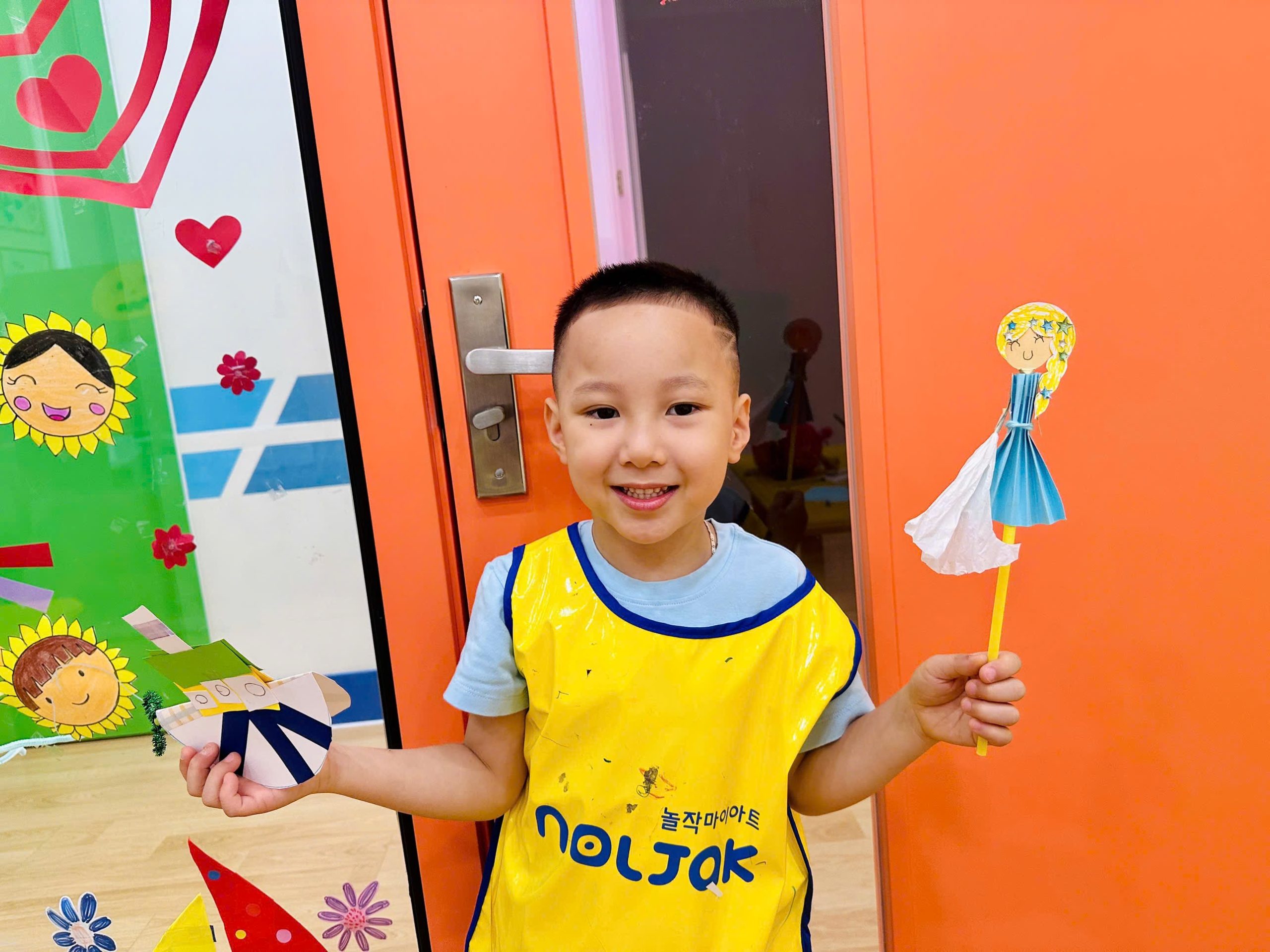 Niềm Vui Từ Những Món đồ Chơi Tự Tay Làm