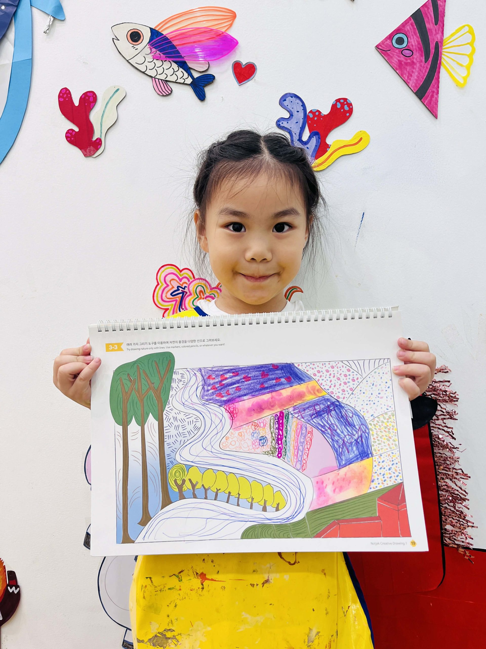 Từ đường Cong, Minie Bắt đầu Hành Trình Sáng Tạo Của Mình