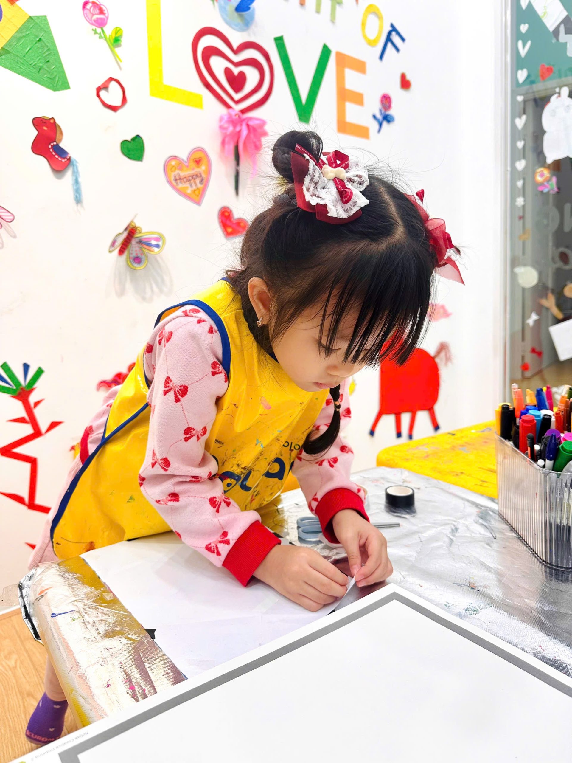 Khám Phá Phong Cách Piet Mondrian