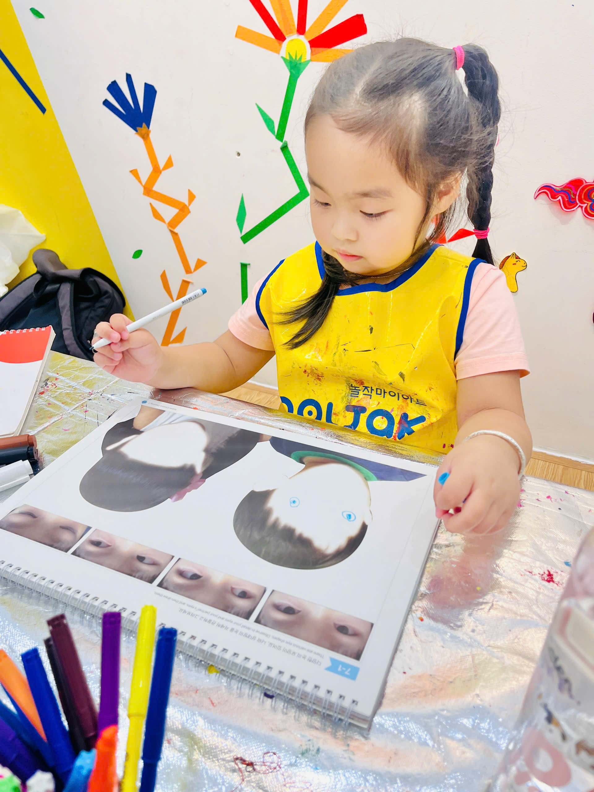 MỘt ThẾ GiỚi Thu BÉ Trong ĐÔi MẮt NhỎ CỦa CÁc Con