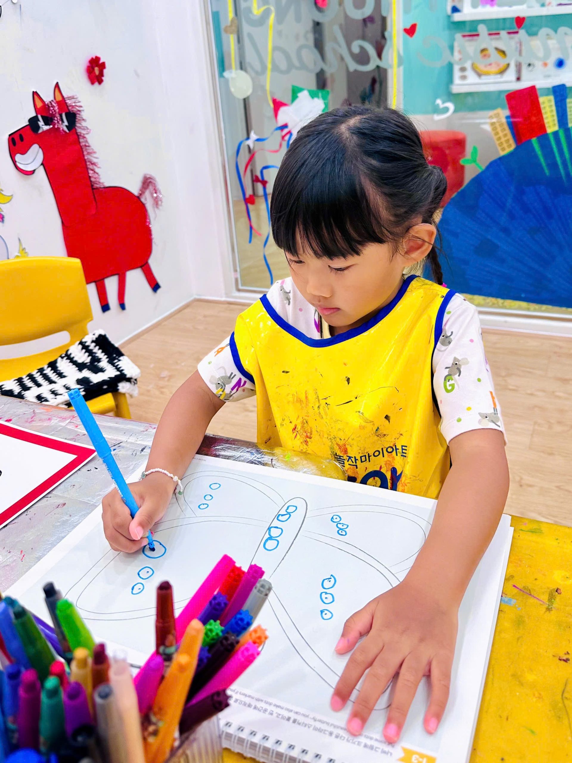Những Chú Bướm Sắc Màu Trong Thế Giới Của Bé