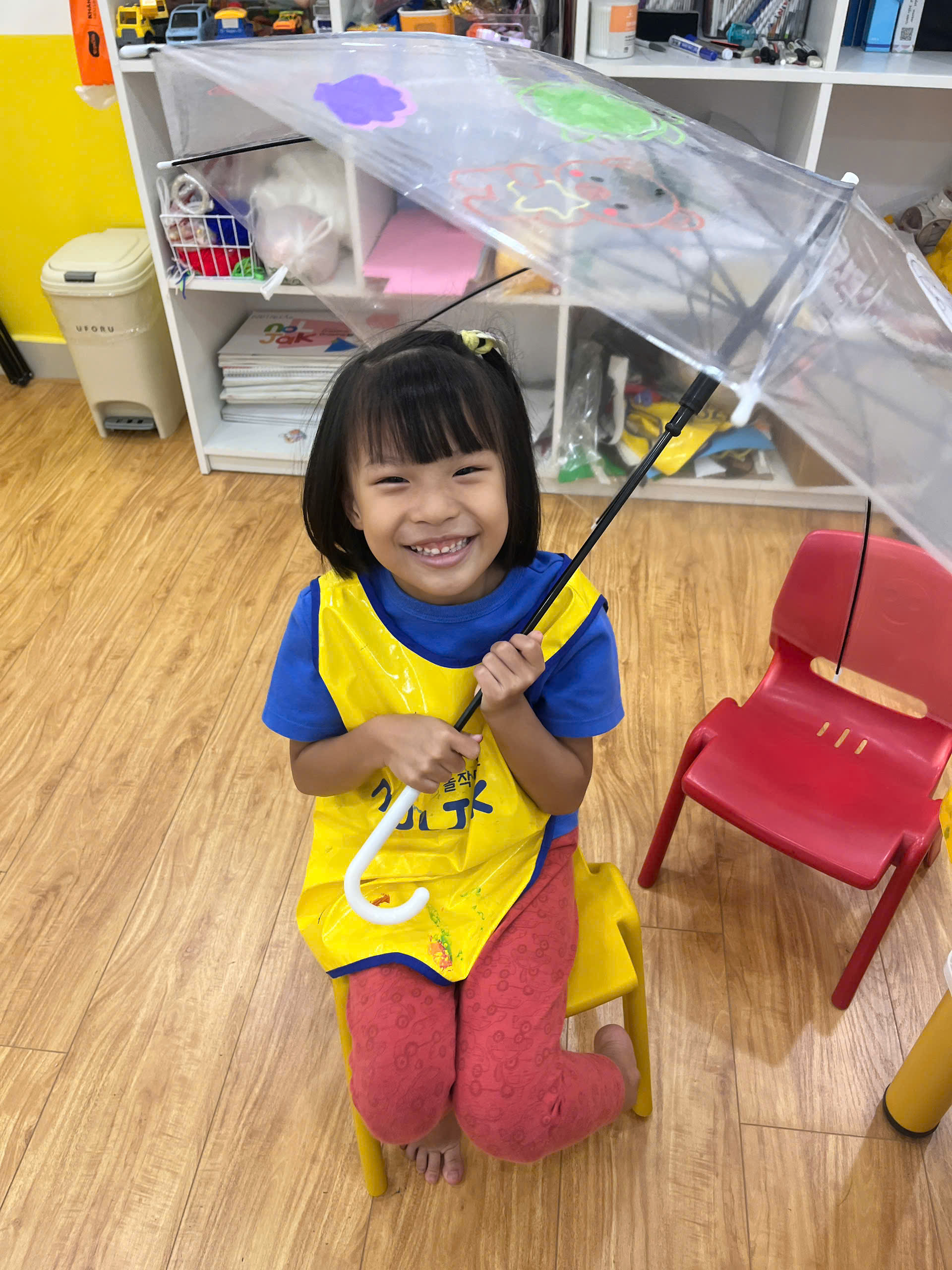 ChiẾc Ô ĐẦy MÀu SẮc CỦa Mimi TẠi Workshop ThÁng 6