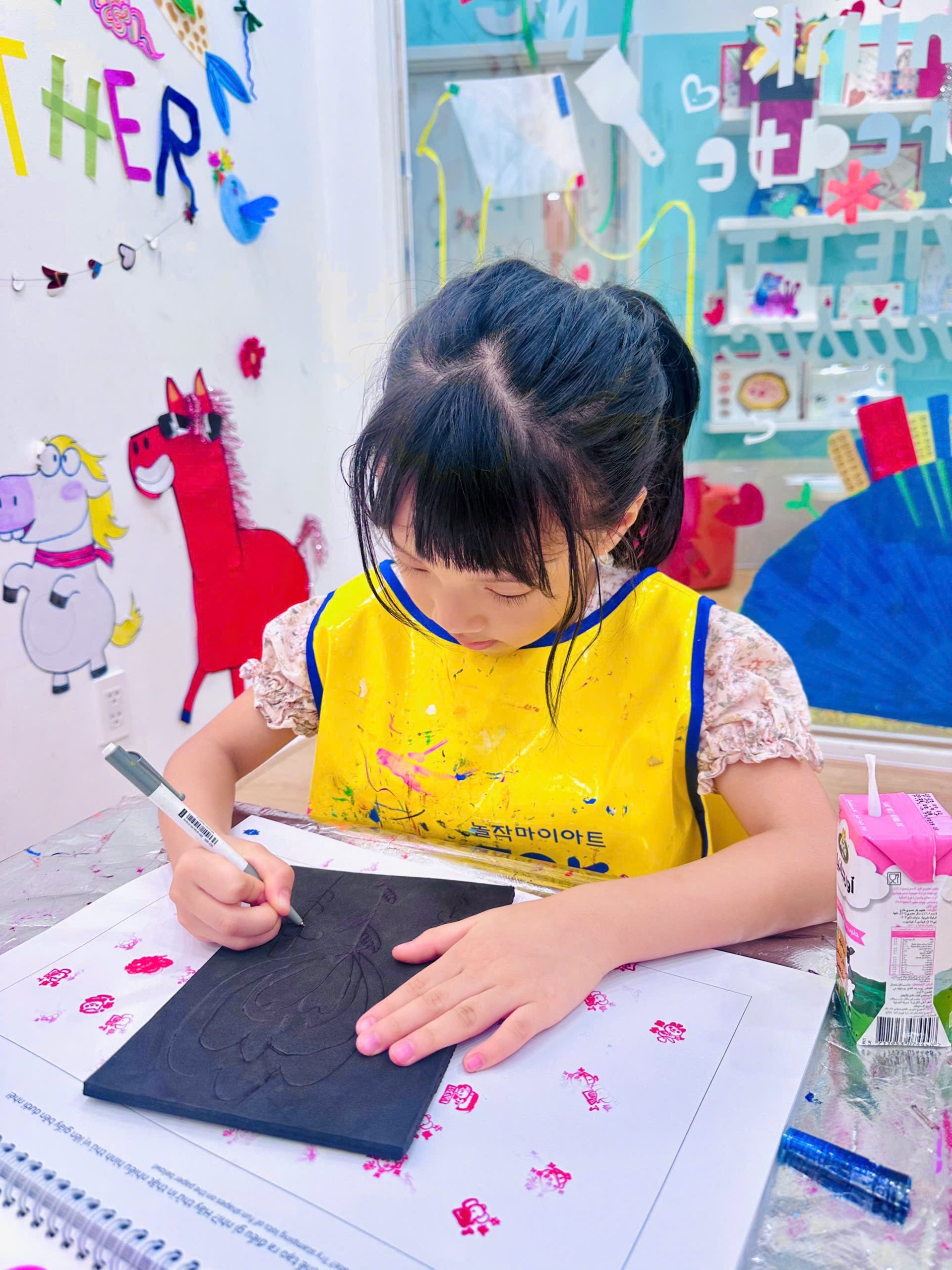 Khám Phá Nghệ Thuật Tranh In Cùng Những Họa Sĩ Nhí