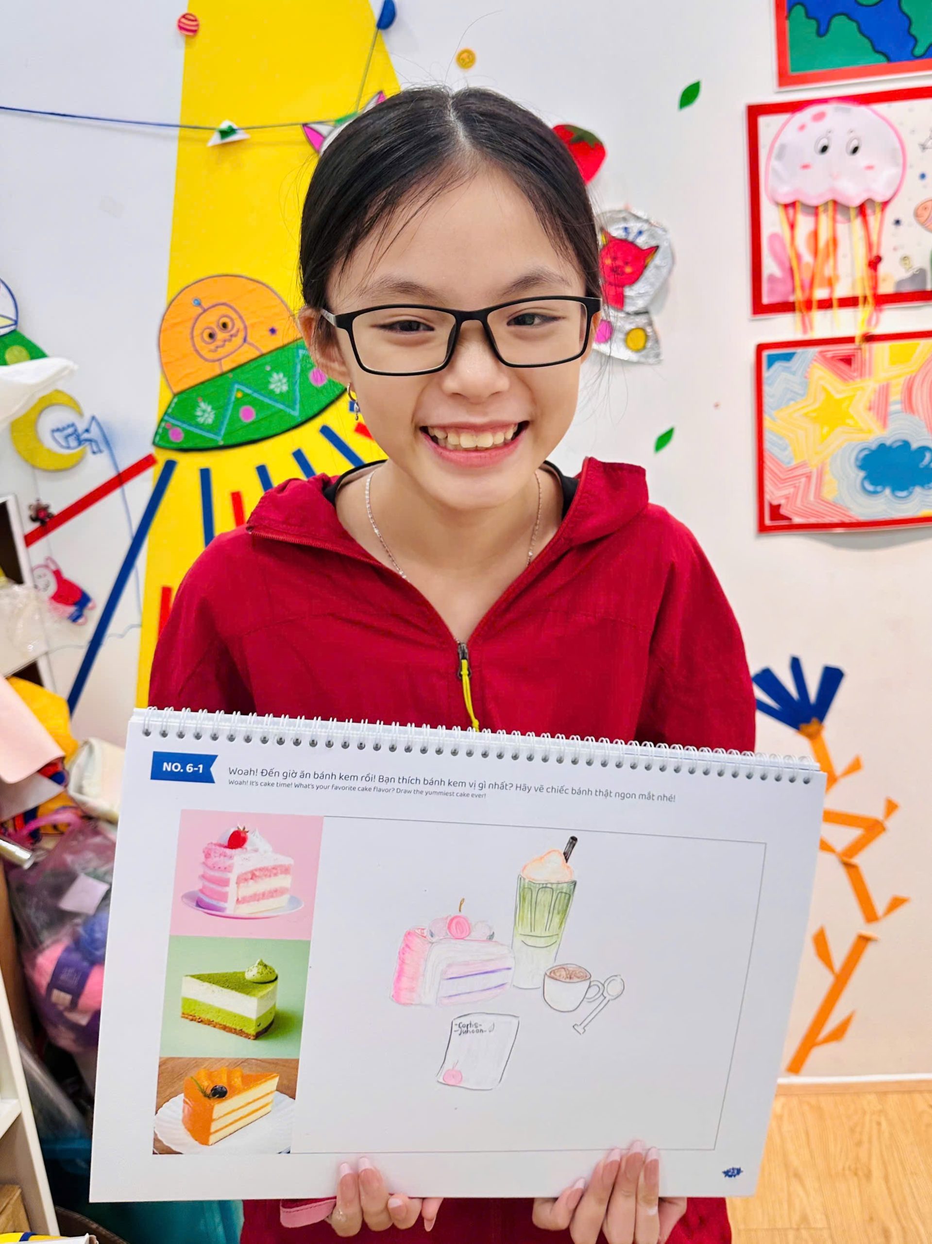 Chiếc Bánh Kem Ngọt Ngào Qua Nét Vẽ Của Bé