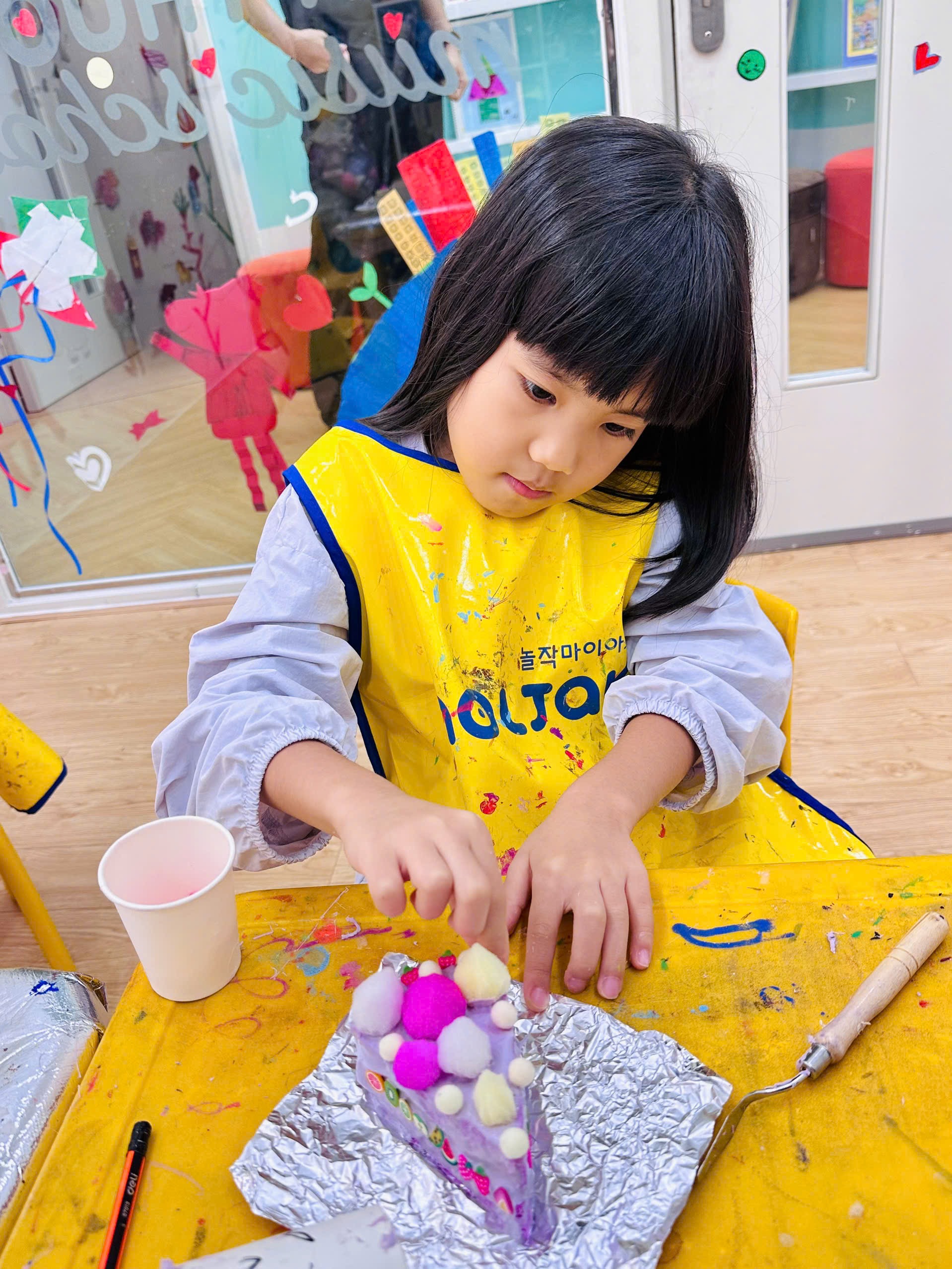 Chiếc Bánh Kem Ngọt Ngào Qua Nét Vẽ Của Bé