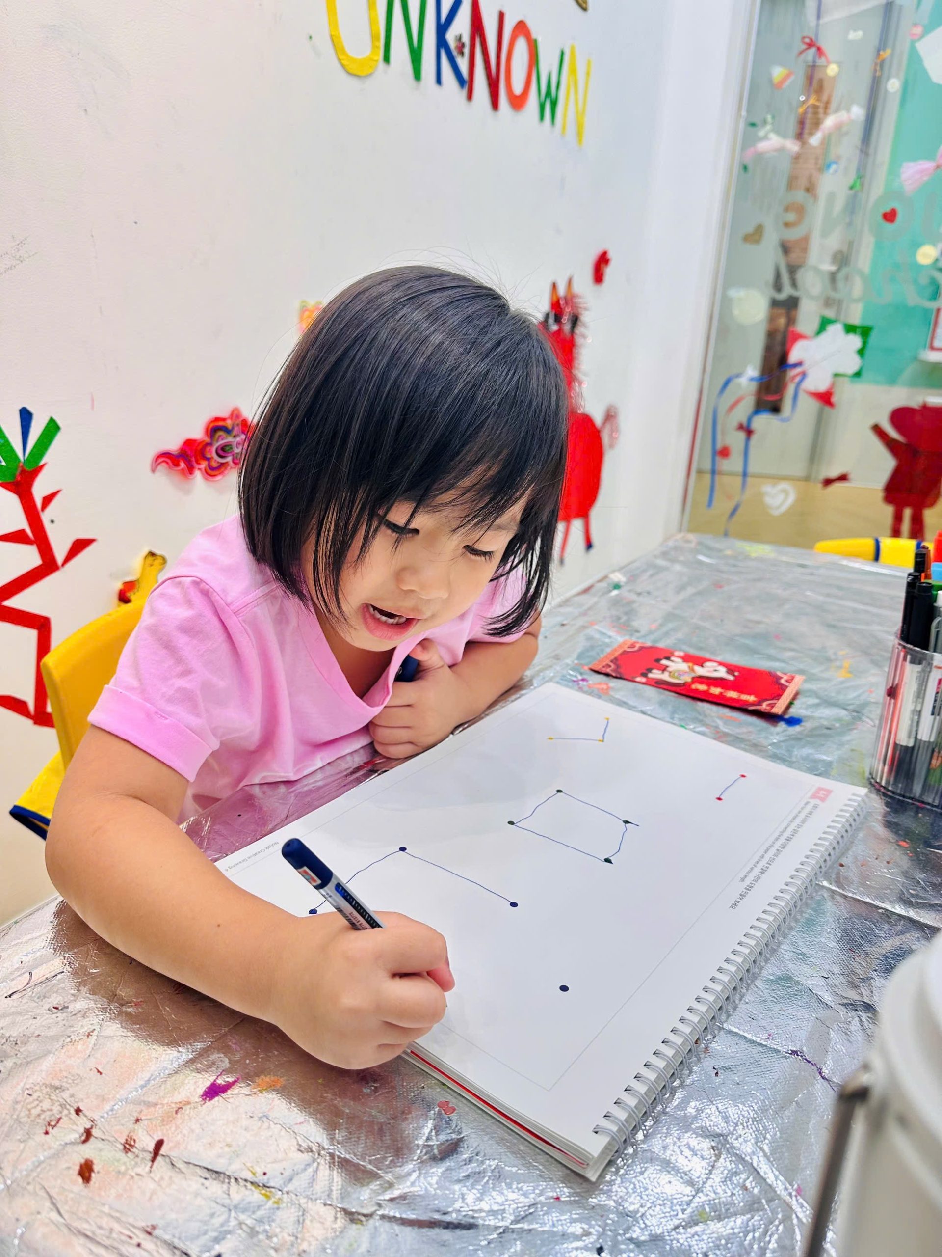 Sắc Màu Rực Rỡ Cùng Nghệ Thuật Pop Art