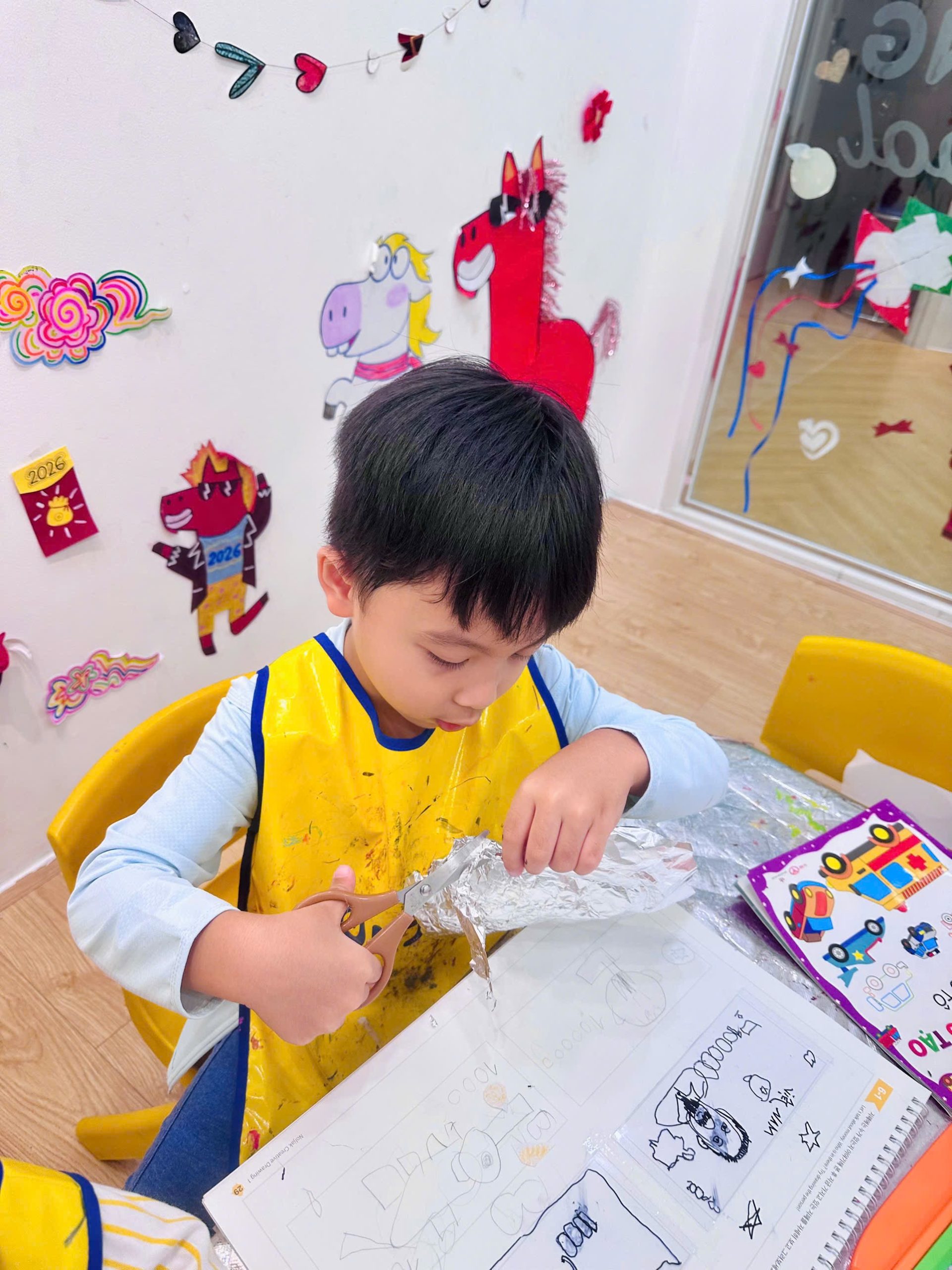 Khám Phá Tiền Việt Nam Qua Hội Họa
