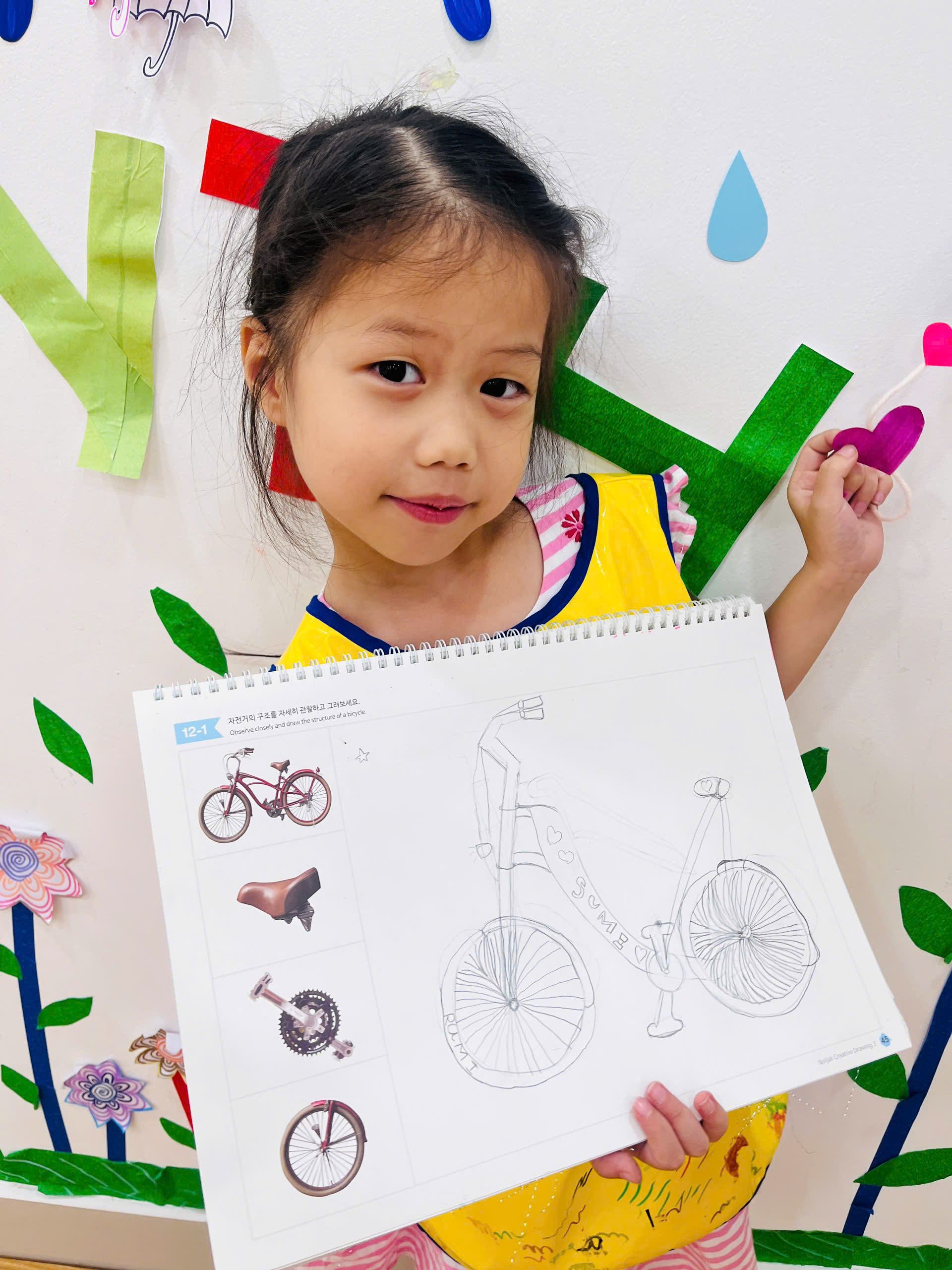 Minh Anh – ChiẾc Xe ĐẠp ChỞ ĐẦy NhỮng Ý TƯỞng DỄ ThƯƠng