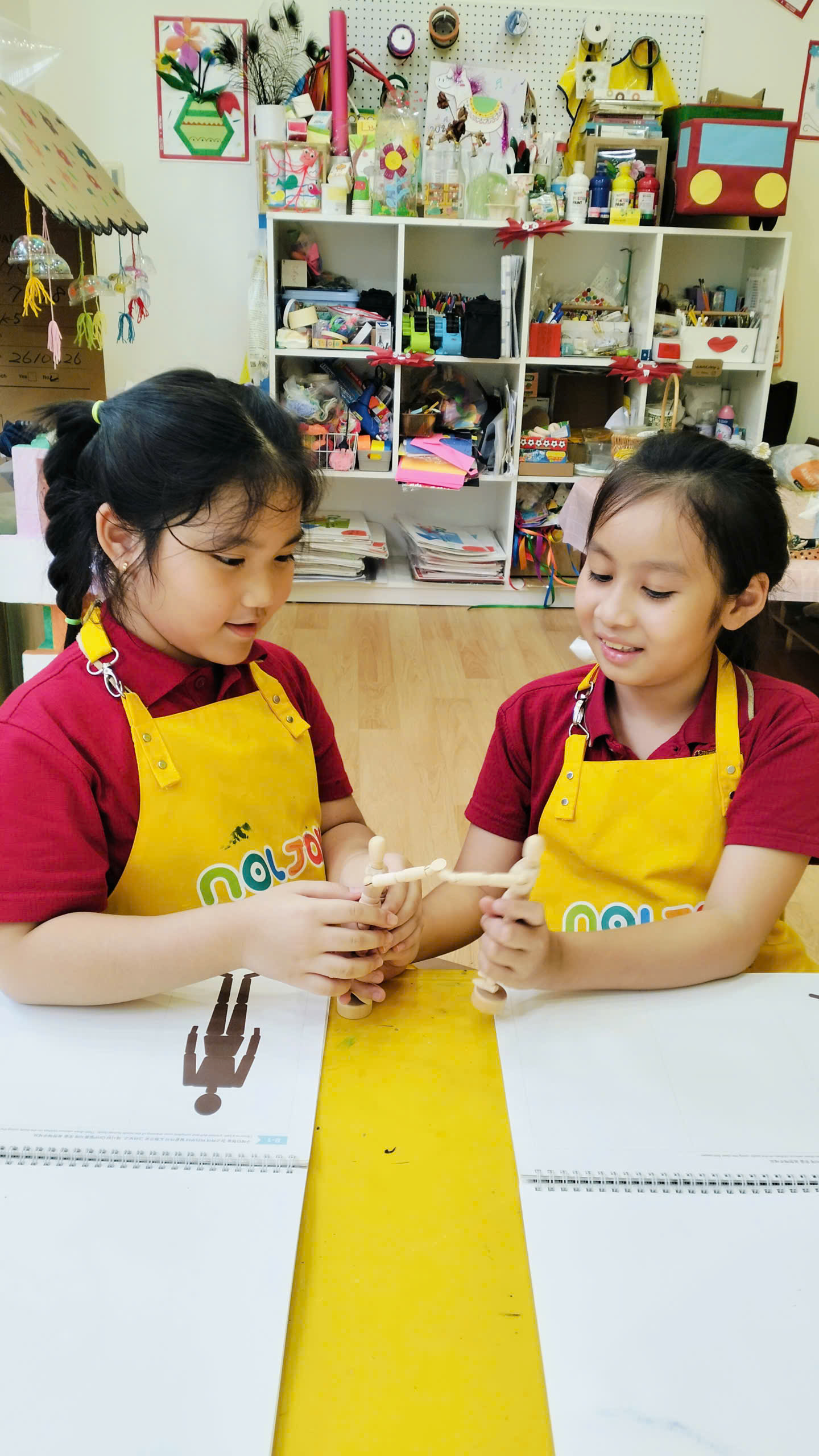 🧍‍♀️ KhÁm PhÁ DÁng NgƯỜi Qua MÔ HÌnh RỐi GỖ 🎨✨