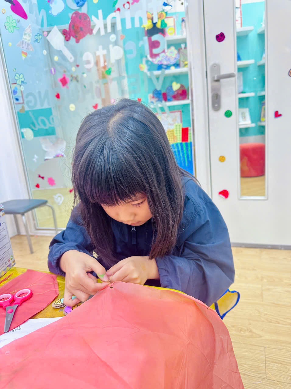 Bay Cao Cùng Trí Tưởng Tượng