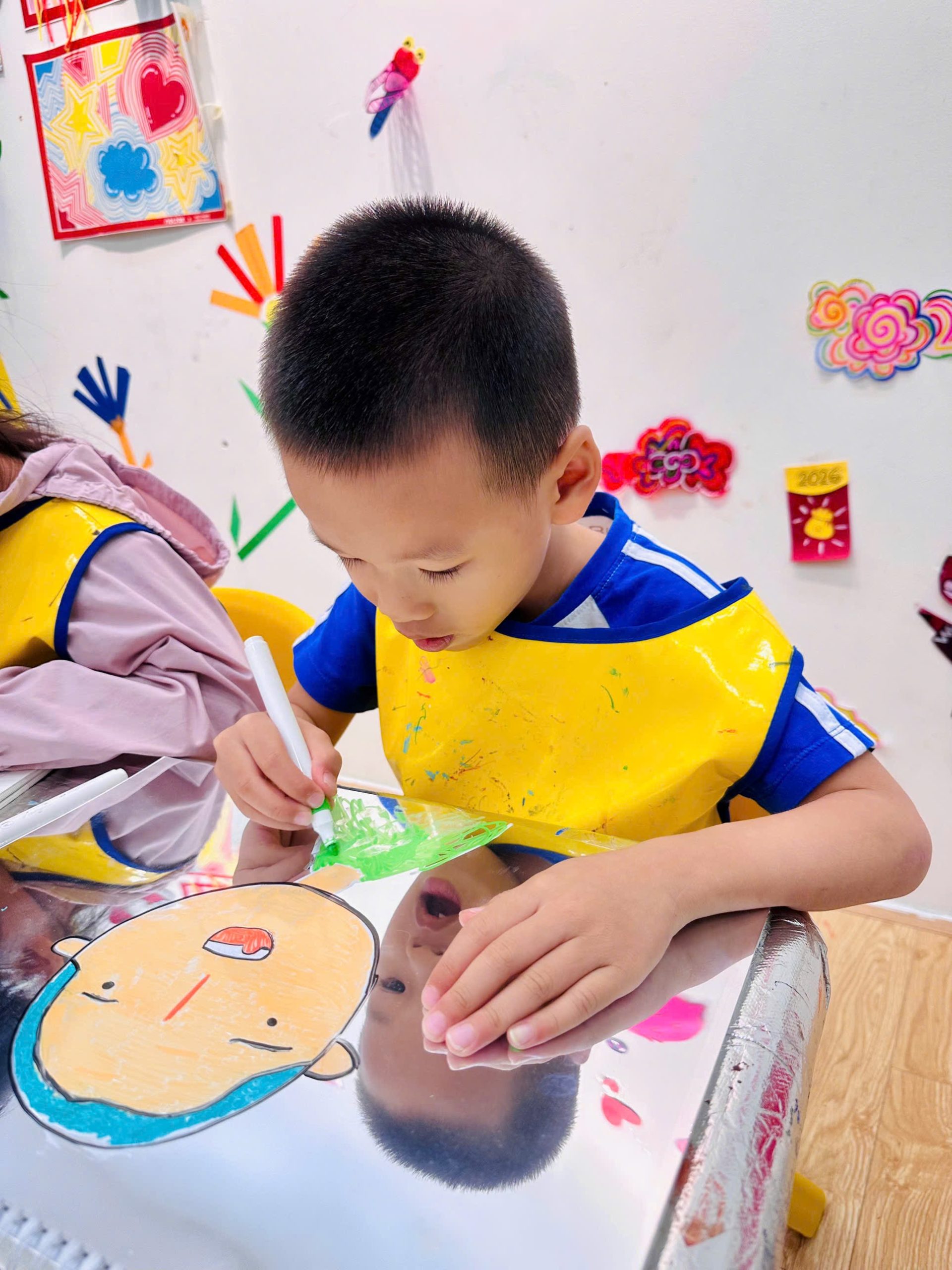Kể Chuyện Yêu Thương Bằng Màu Sắc
