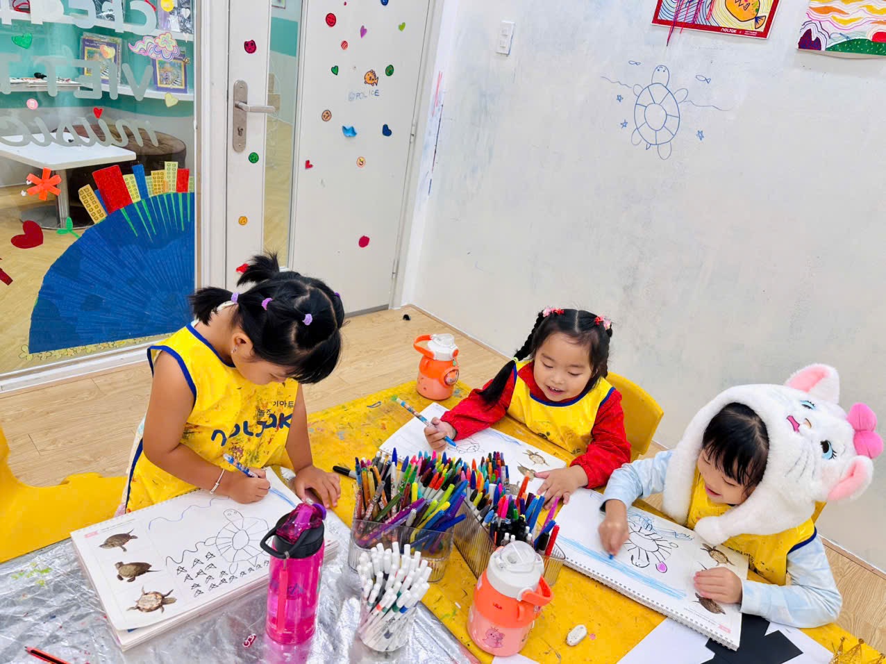 Khám Phá Thế Giới động Vật Qua Nét Vẽ